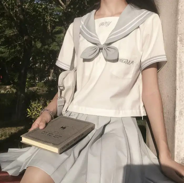 独身女人
